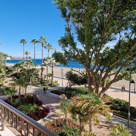 Estepona Playa Bagian luar foto